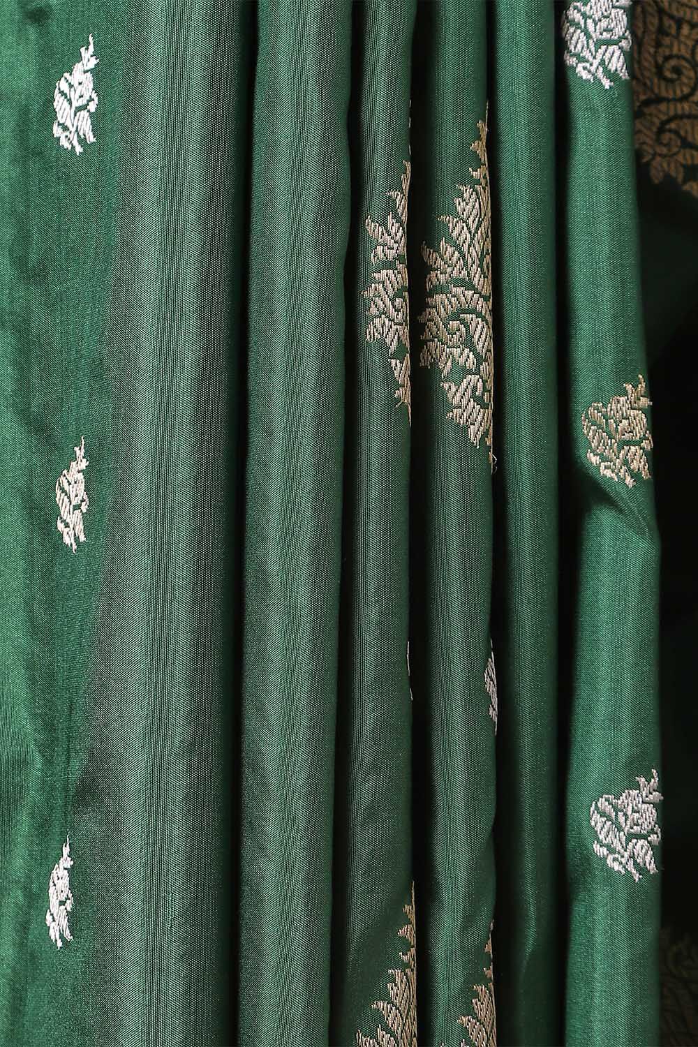 Dark Green Pure Silk Banarasi Saree image number null