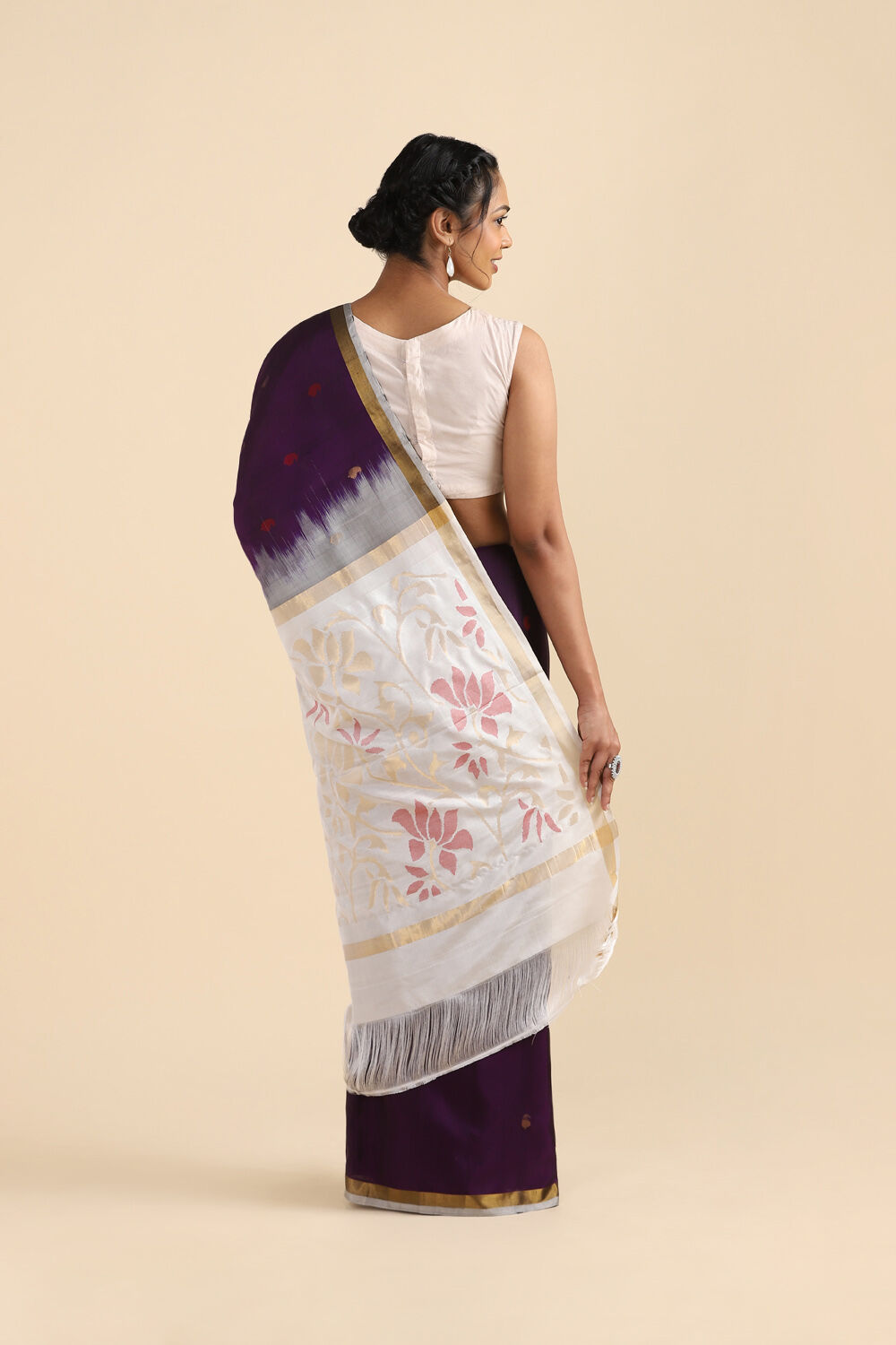 Dark Violet Pure Silk Uppada Jamdani Saree image number null