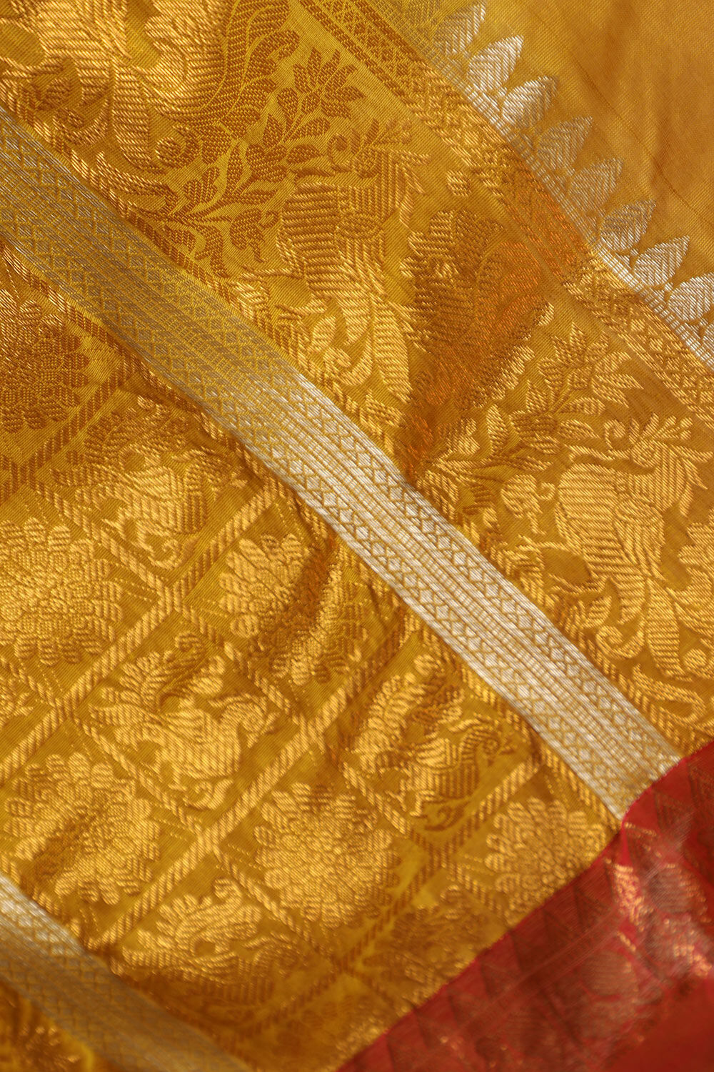 Yellow South Pure Cotton Woven Saree image number null