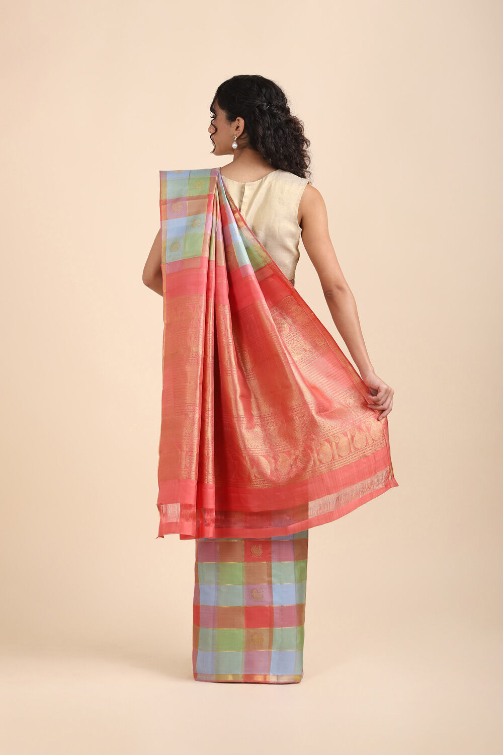 Red Pure Silk Kanjivaram Saree image number null
