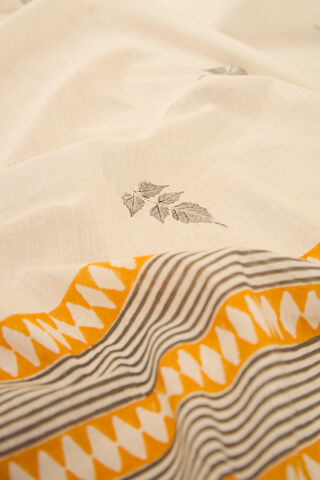 Off White Maharashtra Printed Khadi Cotton Saree thumbnail image number null