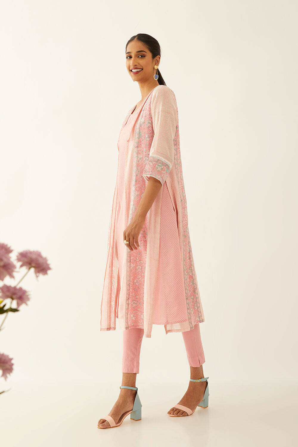 Light Pink Silk Cotton Block Printed Kurta with Jacket image number null