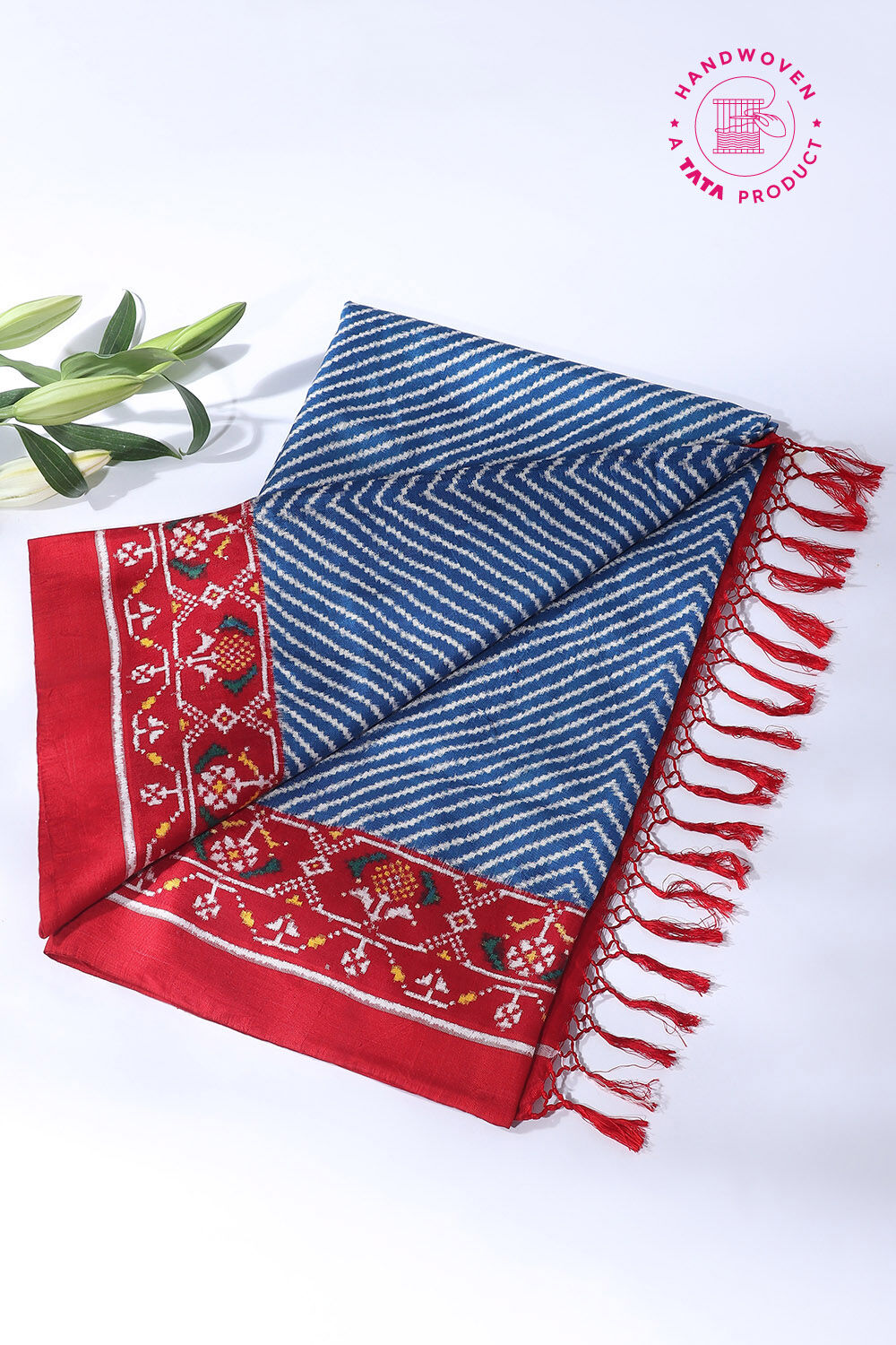 Blue Pure Silk Patan Patola Leheriya Bhat Saree image number null