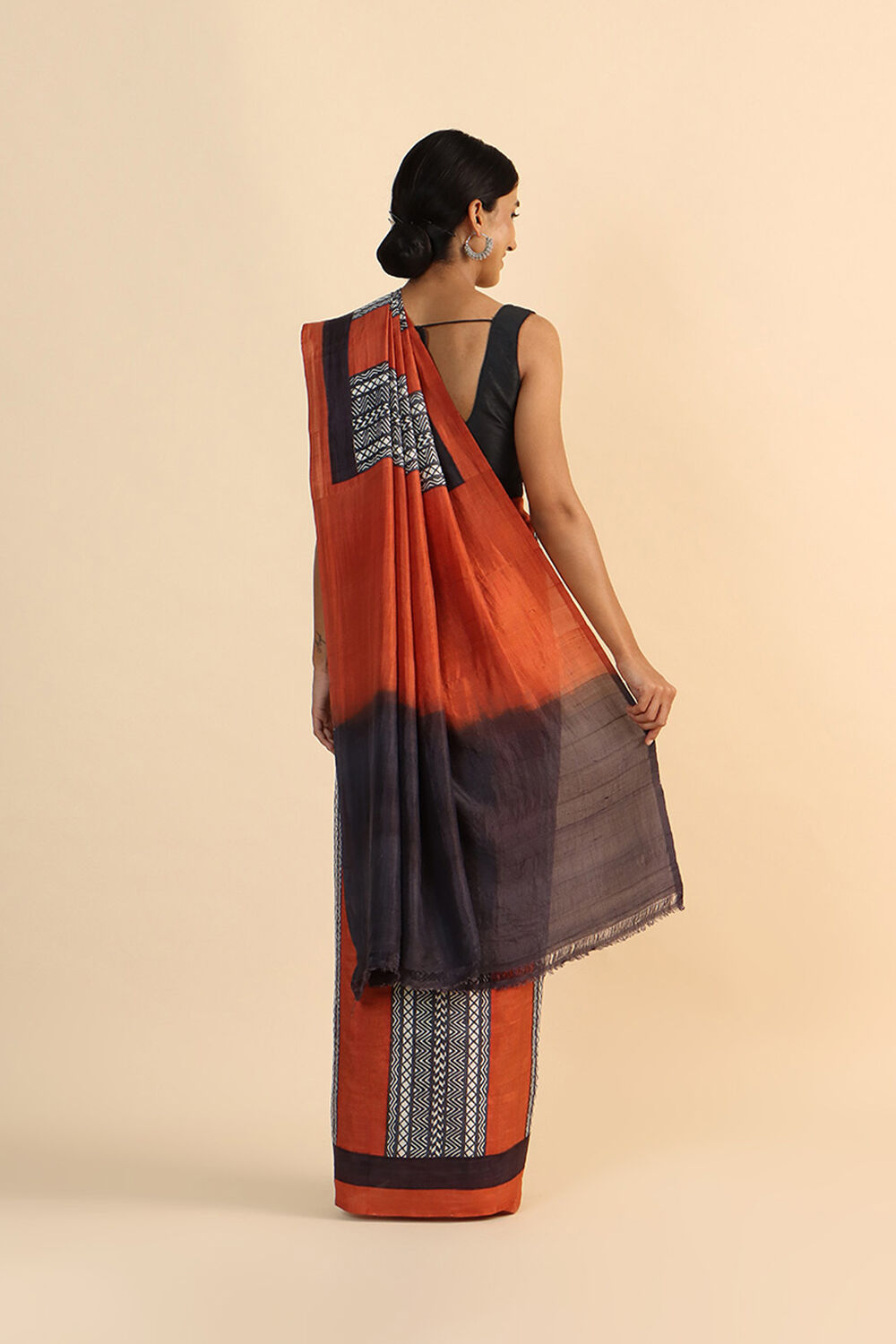 Black Pure Silk Printed Saree image number null