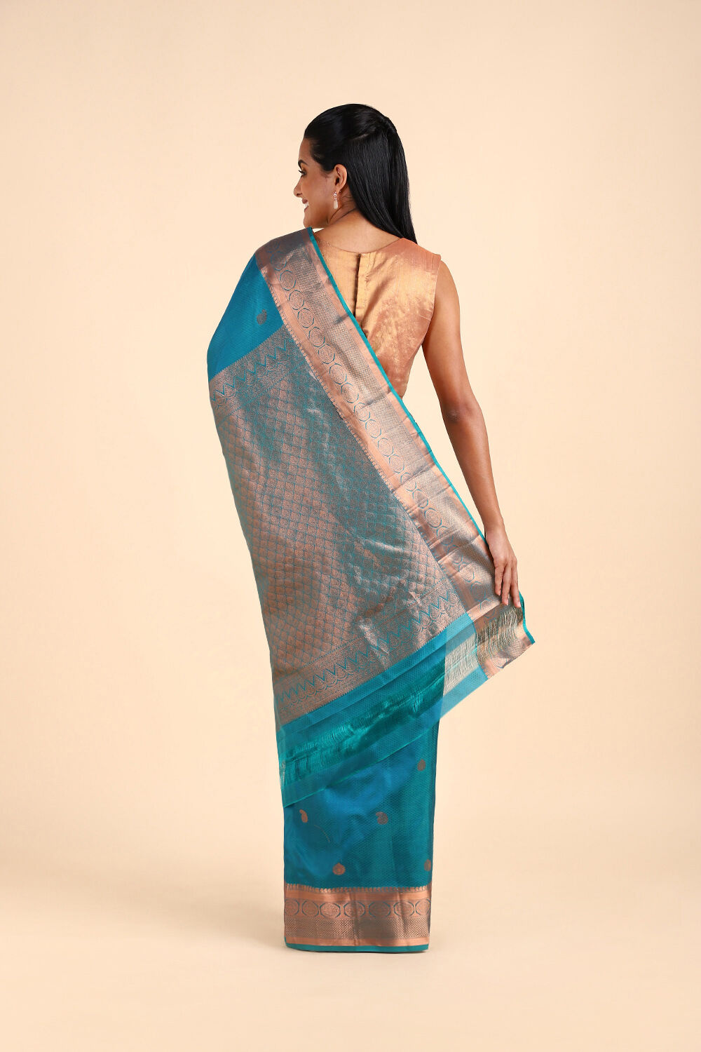 Blue Pure Silk Kanjivaram inspired Saree image number null
