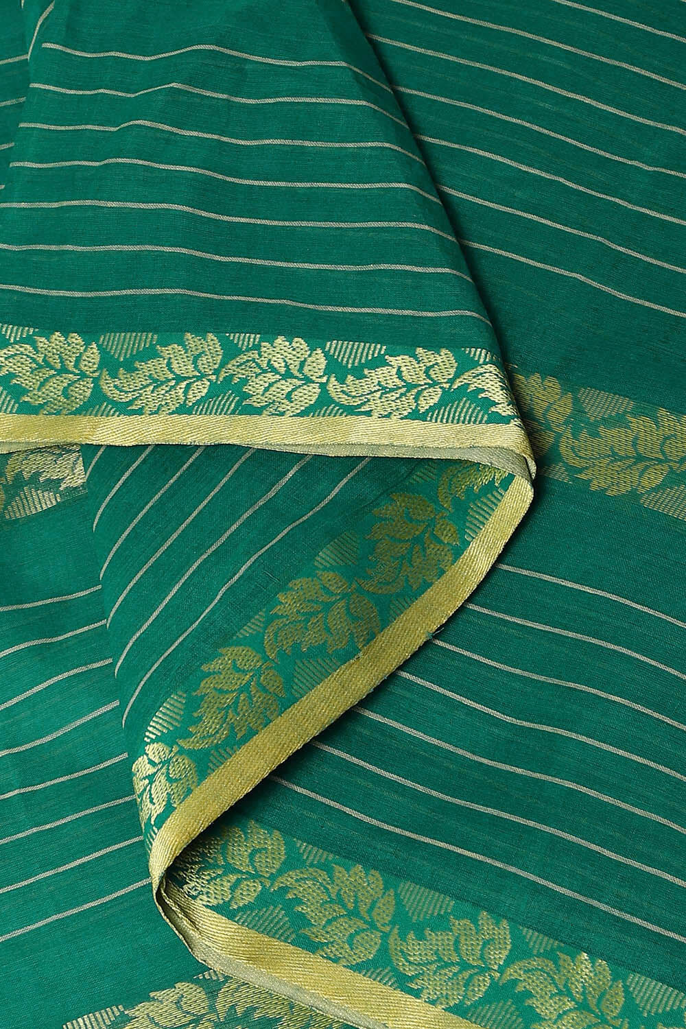 Green Pure Cotton Bengal Saree image number null