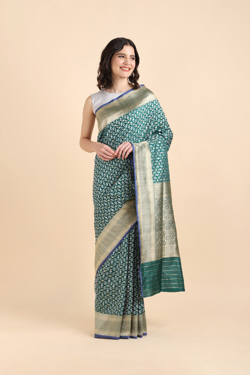 Dark Green Pure Silk Banarasi Saree image number null