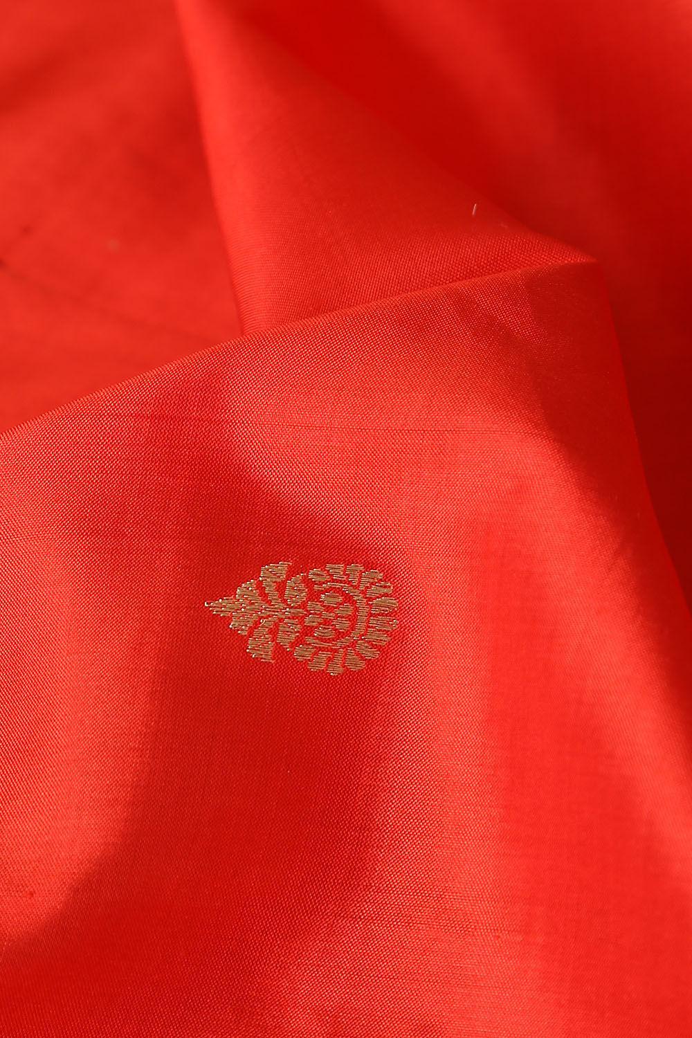 Red Pure Silk Banarasi Saree image number null