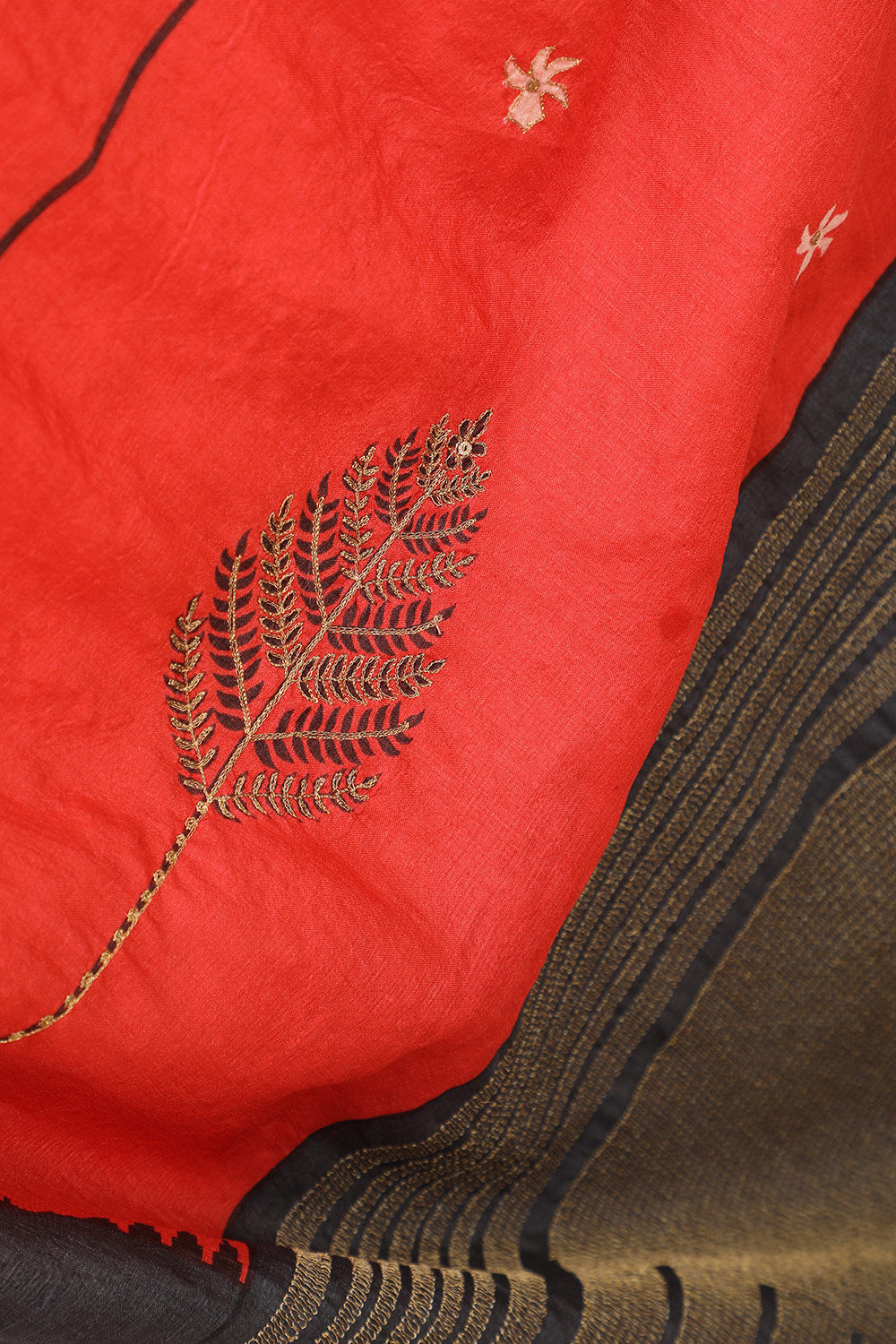 Red Block Printed Pure Tussar Silk Saree image number null