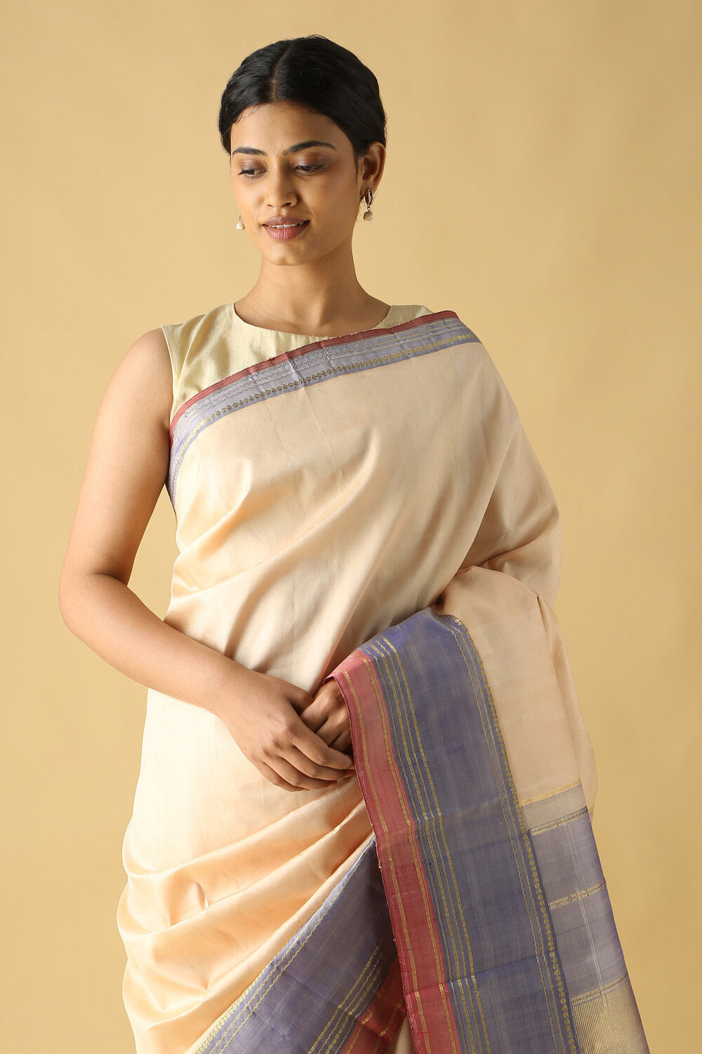 Beige Pure Silk Kanjivaram Saree image number null