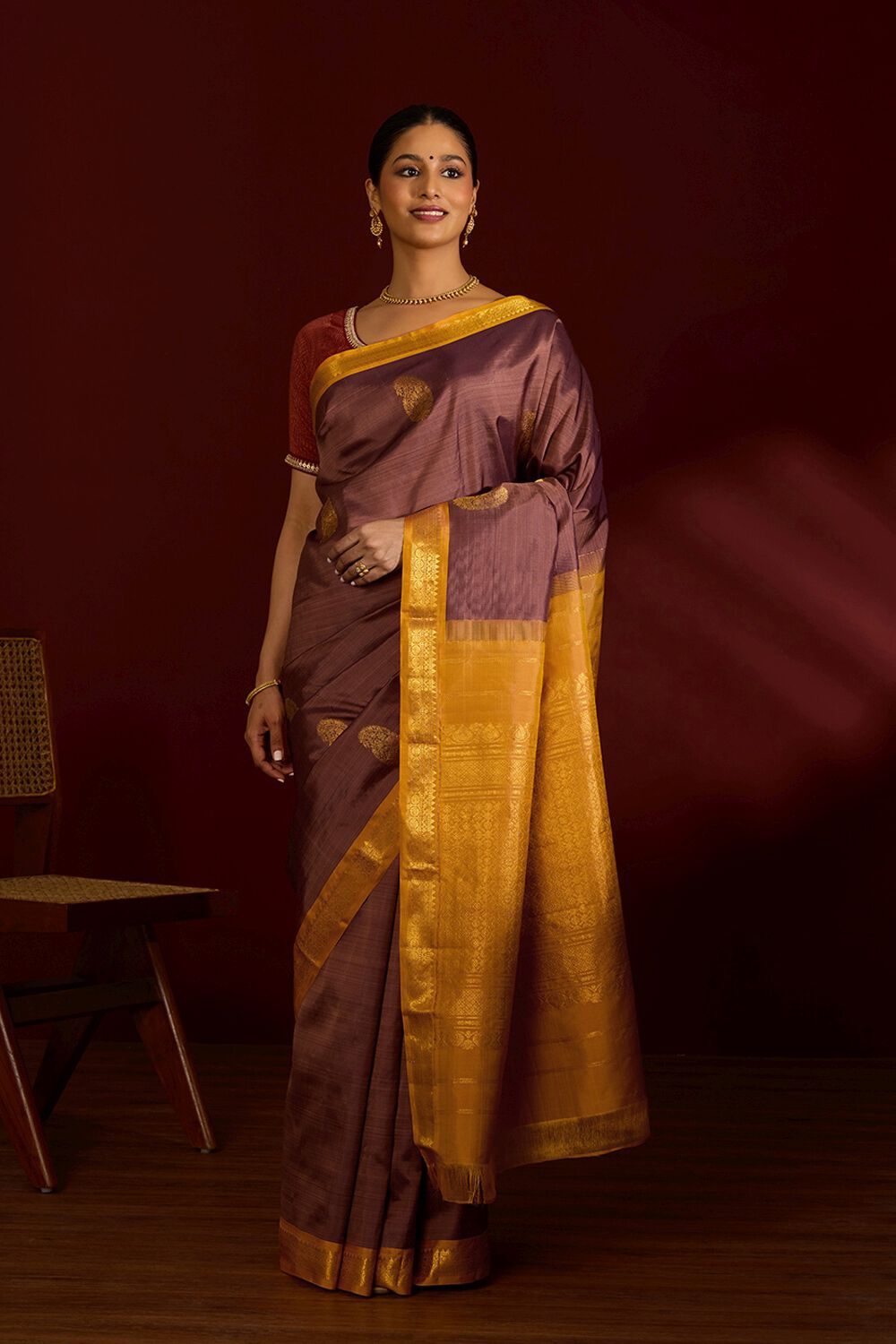 Brown Pure Silk Woven Kanjivaram Saree image number null