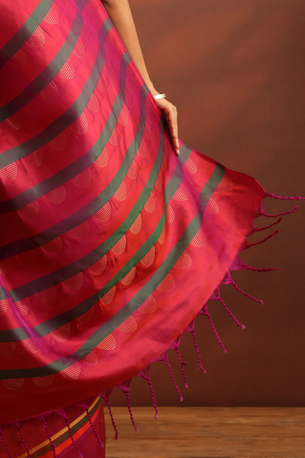 Dark Pink Woven Pure Soft Silk Saree image number null
