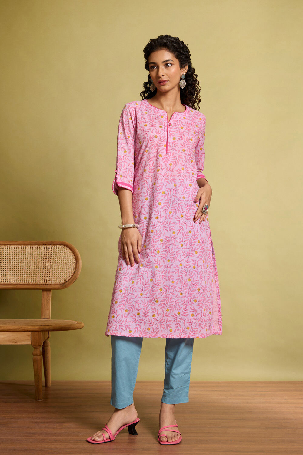 Light Pink Screen Printed Pure Cotton Kurta image number null
