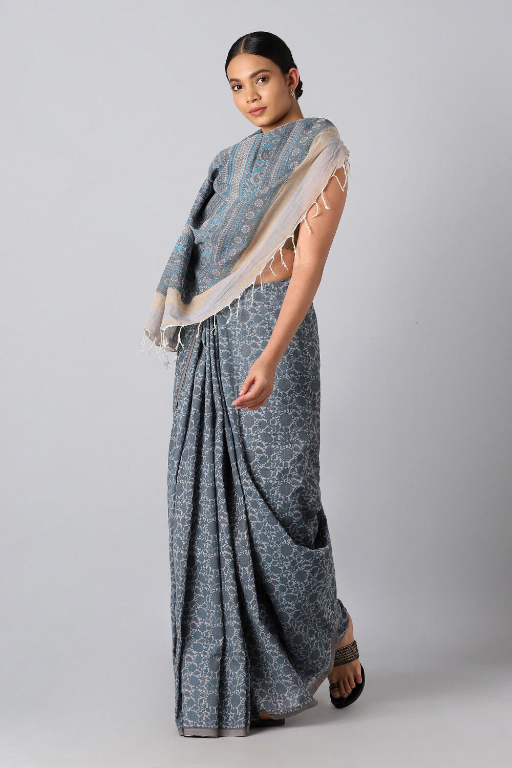 Grey Pure Cotton Printed Saree image number null