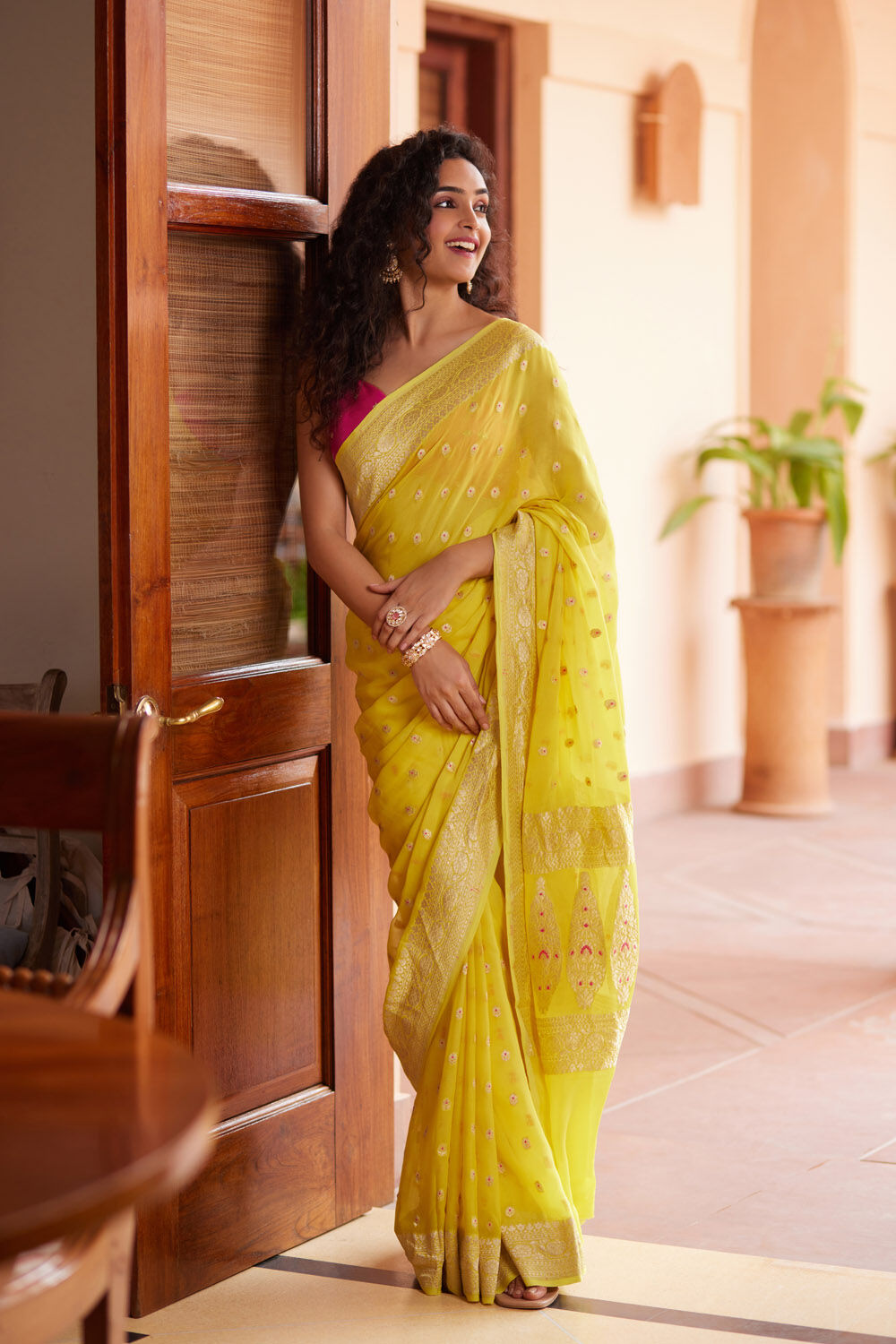 Light yellow casual wear georgette 2025 saree