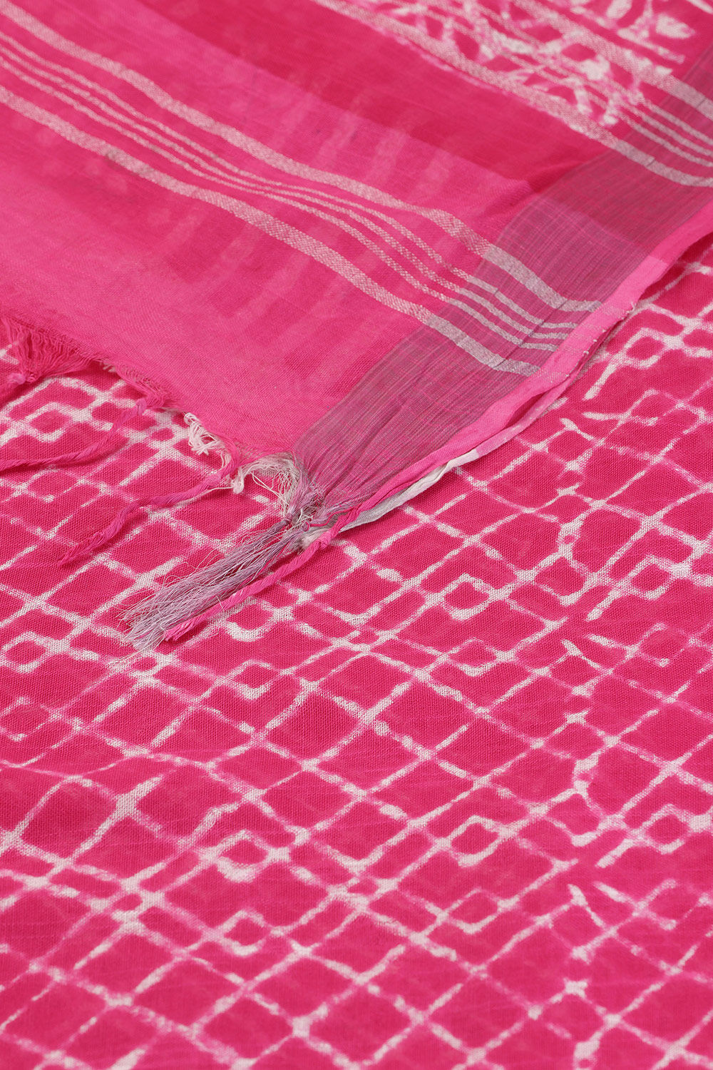 Pink Cotton Viscose Contemporary Block Printed Saree image number null