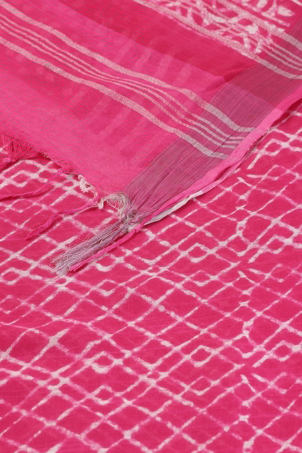 Pink Cotton Viscose Contemporary Block Printed Saree image number null