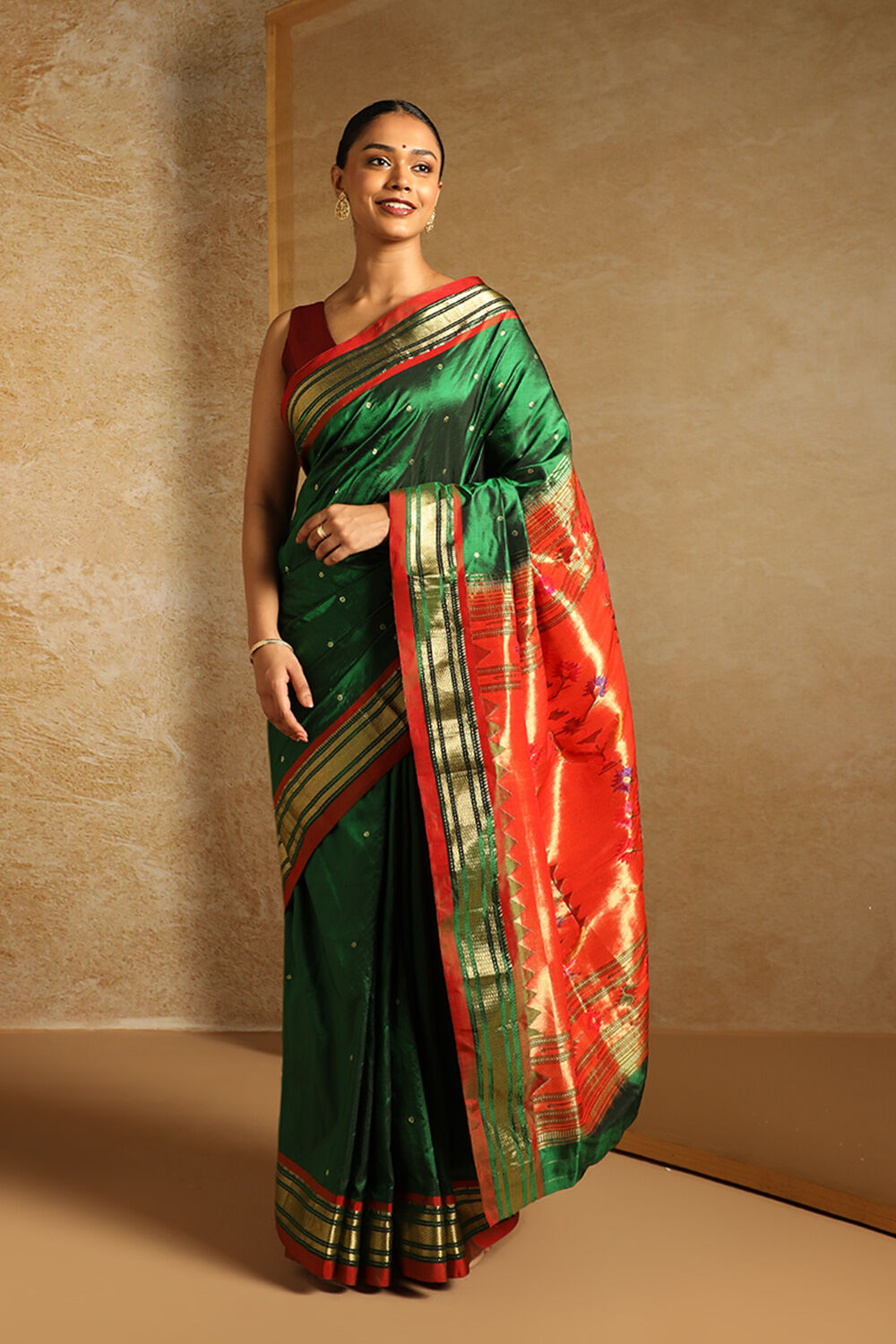 Green Pure Silk Paithani Saree image number null