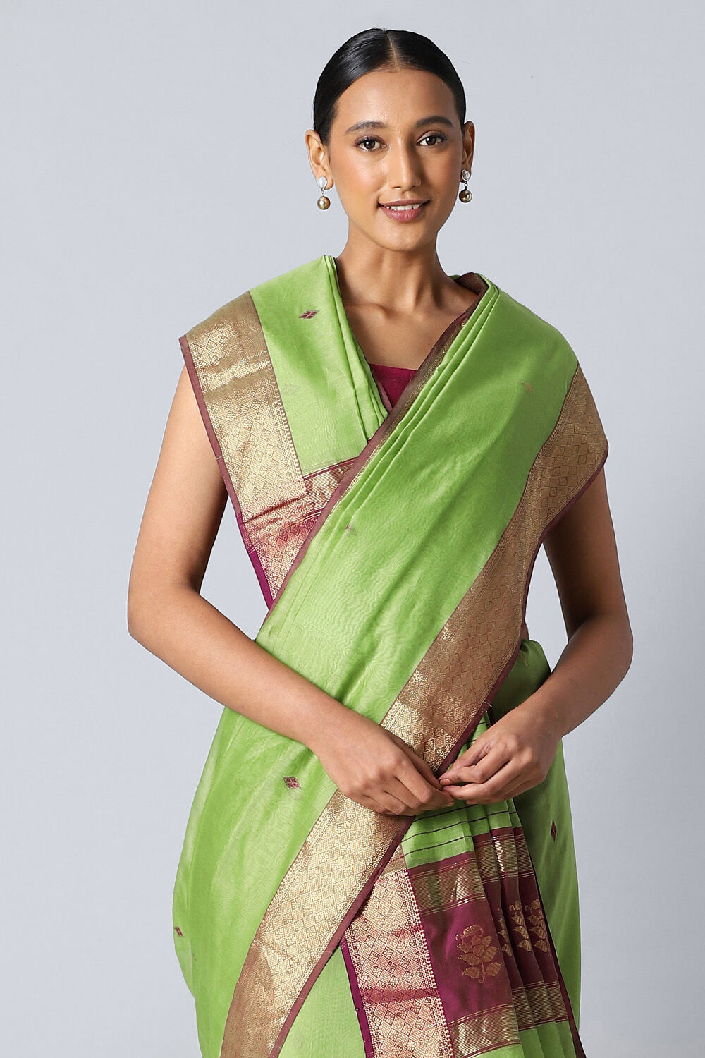 Light Green Pure Silk Cotton Maheswari Saree image number null