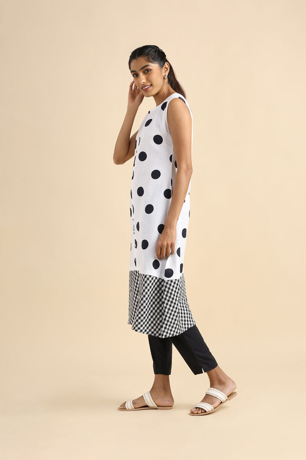 Offwhite Cotton Printed Kurta image number null