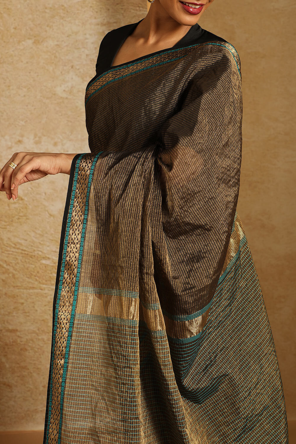 Black Pure Cotton Tissue Woven Maheshwari Saree image number null