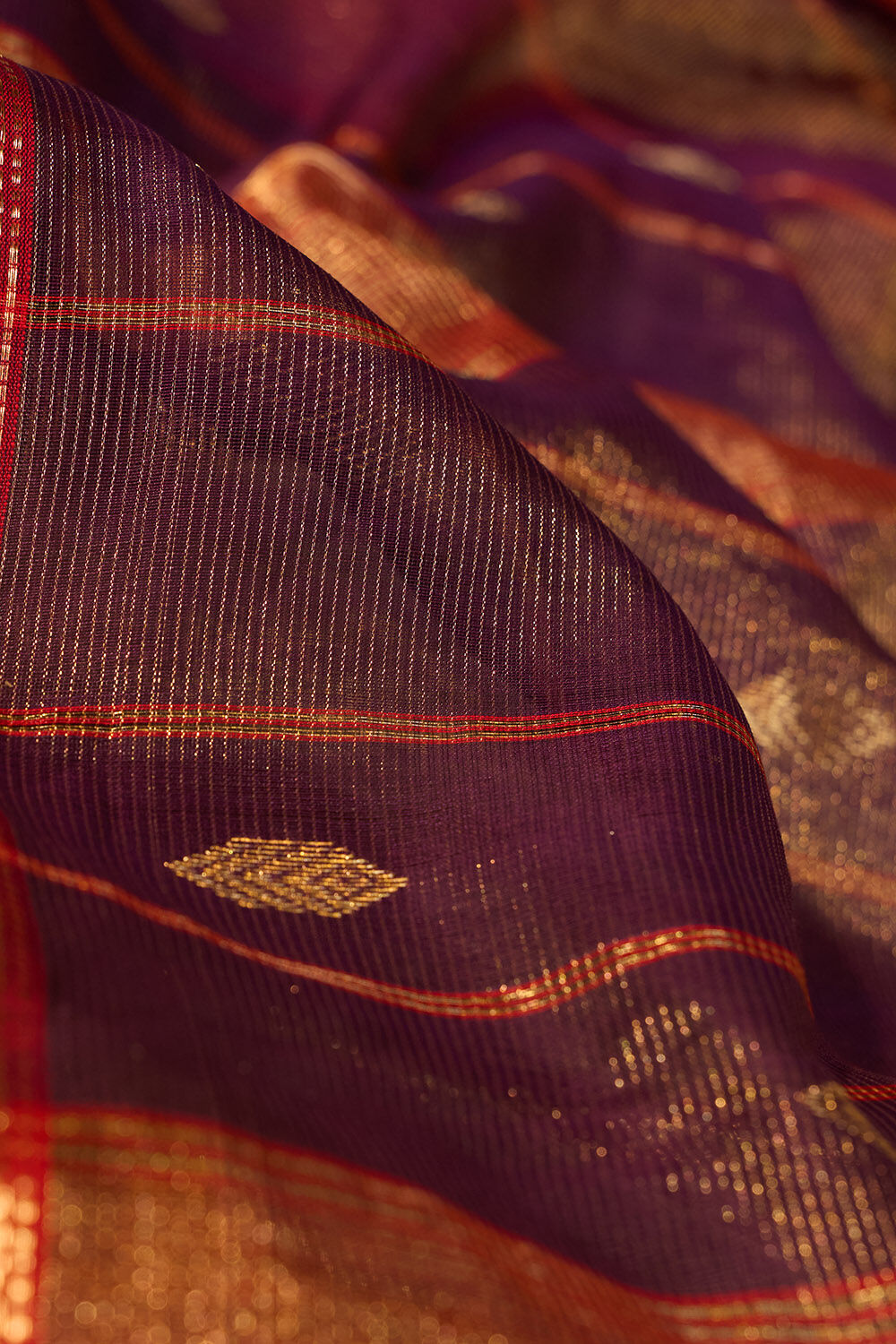 Purple Woven Pure Tissue Cotton Maheshwari Saree image number null