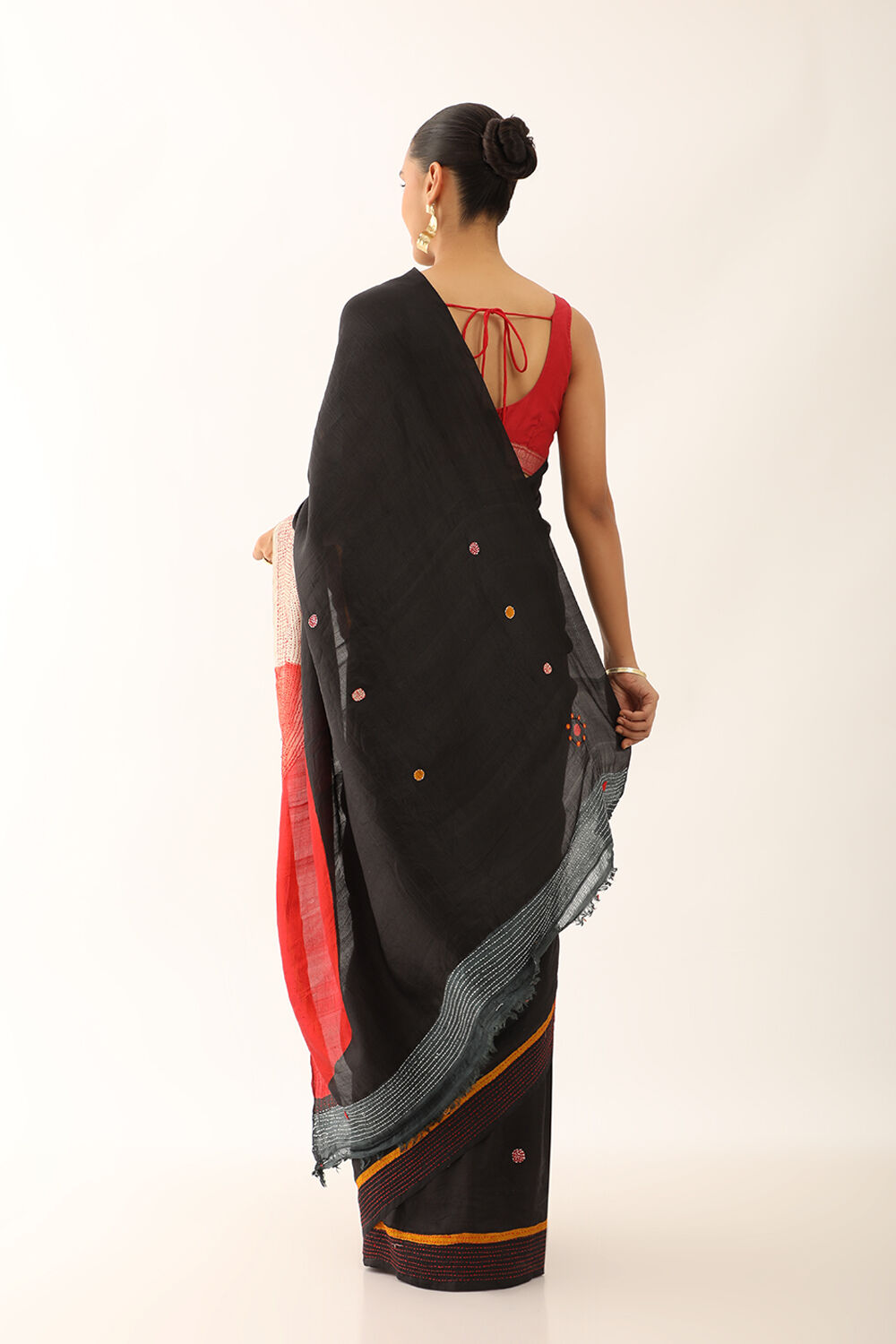 Grey Murshidabad Pure Silk Hand Painted Saree image number null