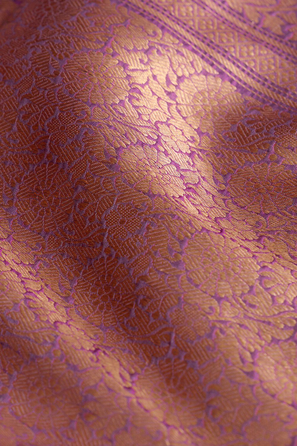Violet Silk Viscose Kadwa Banarasi Saree image number null
