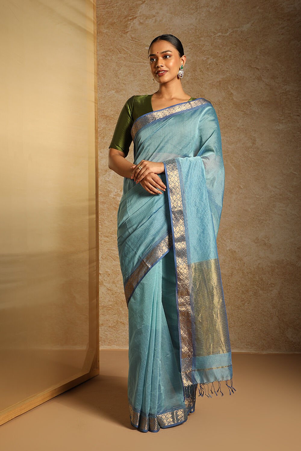 Blue Pure Silk Cotton Woven Maheshwari Saree image number null