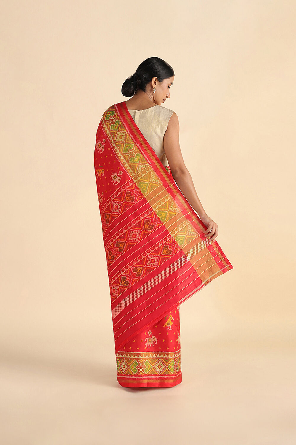 Red Handwoven Rajkot Patola Ikat Pure Silk Saree image number null