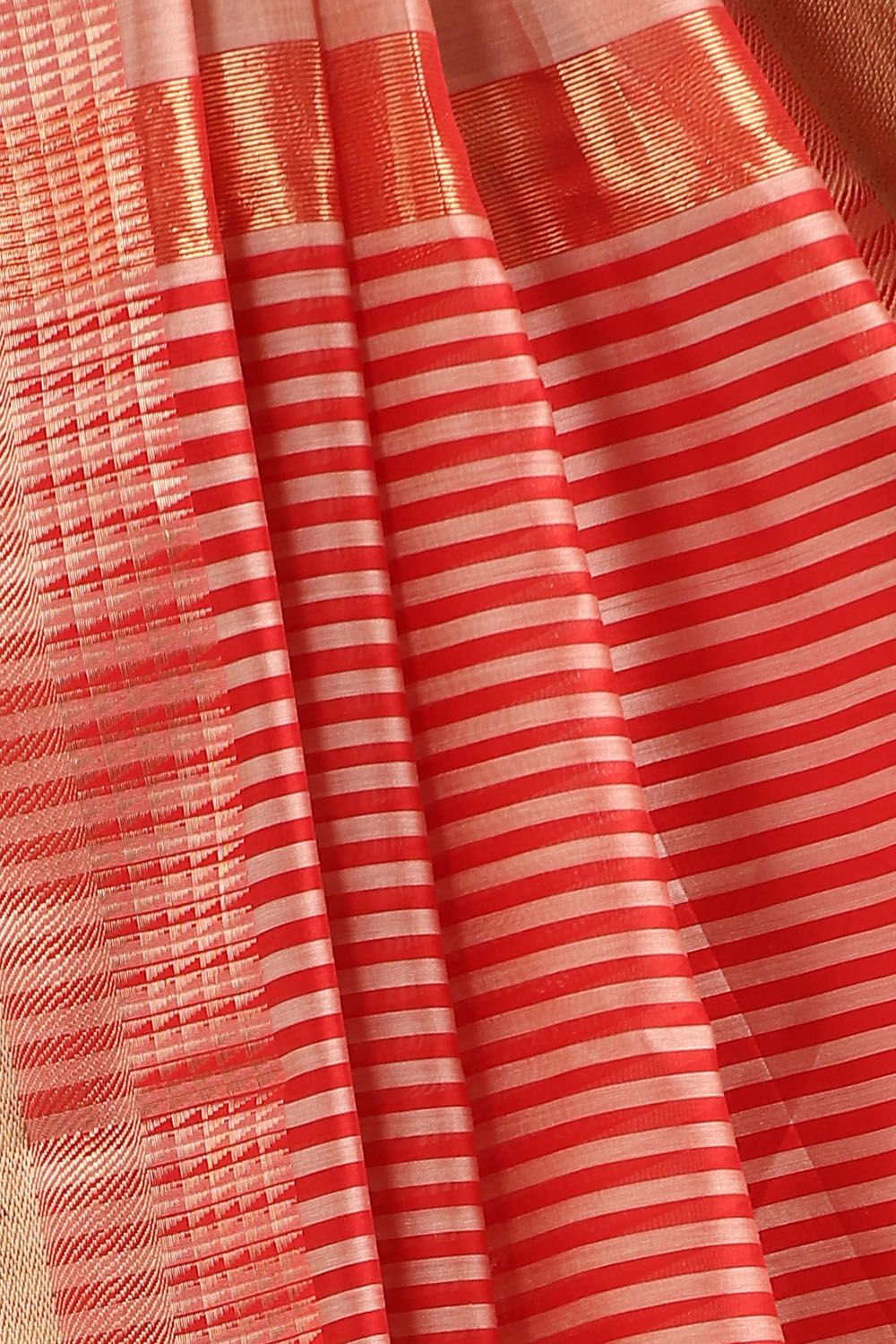 Dark Red Pure Silk Cotton Maheswari Saree image number null