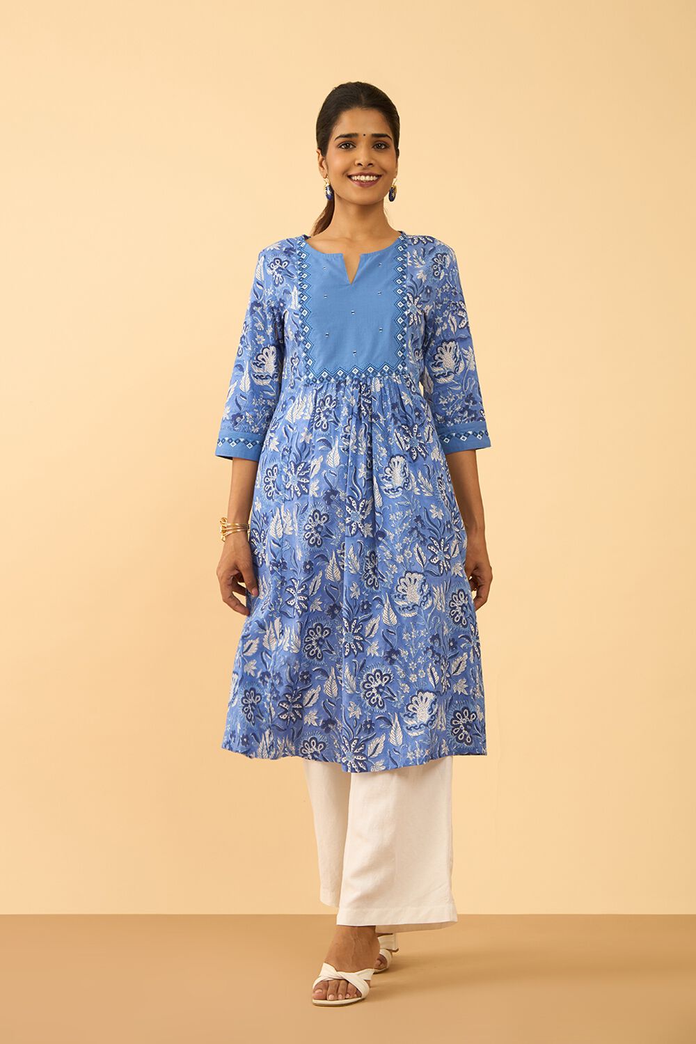 Blue Pure Cotton Printed Embroidered Kurta image number null