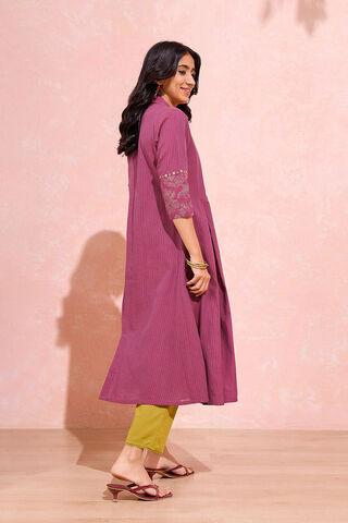 Dark Pink Screen Printed Pure Cotton Kurta thumbnail image number null