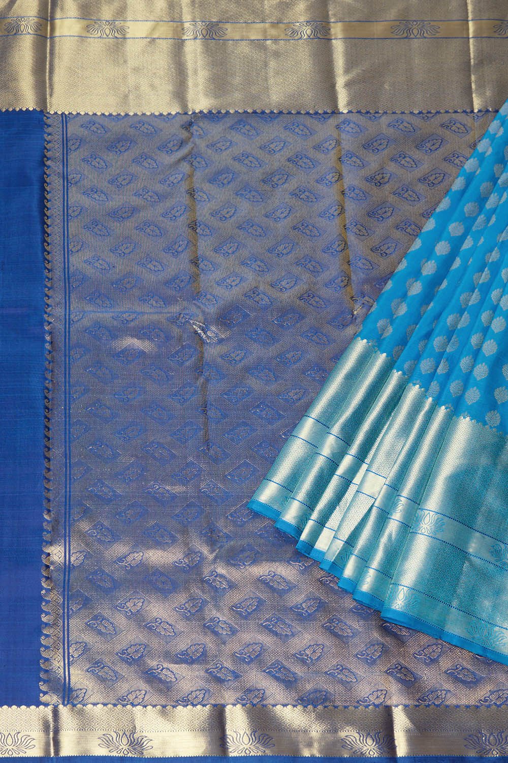 Blue Pure Silk Kanjivaram Saree image number null