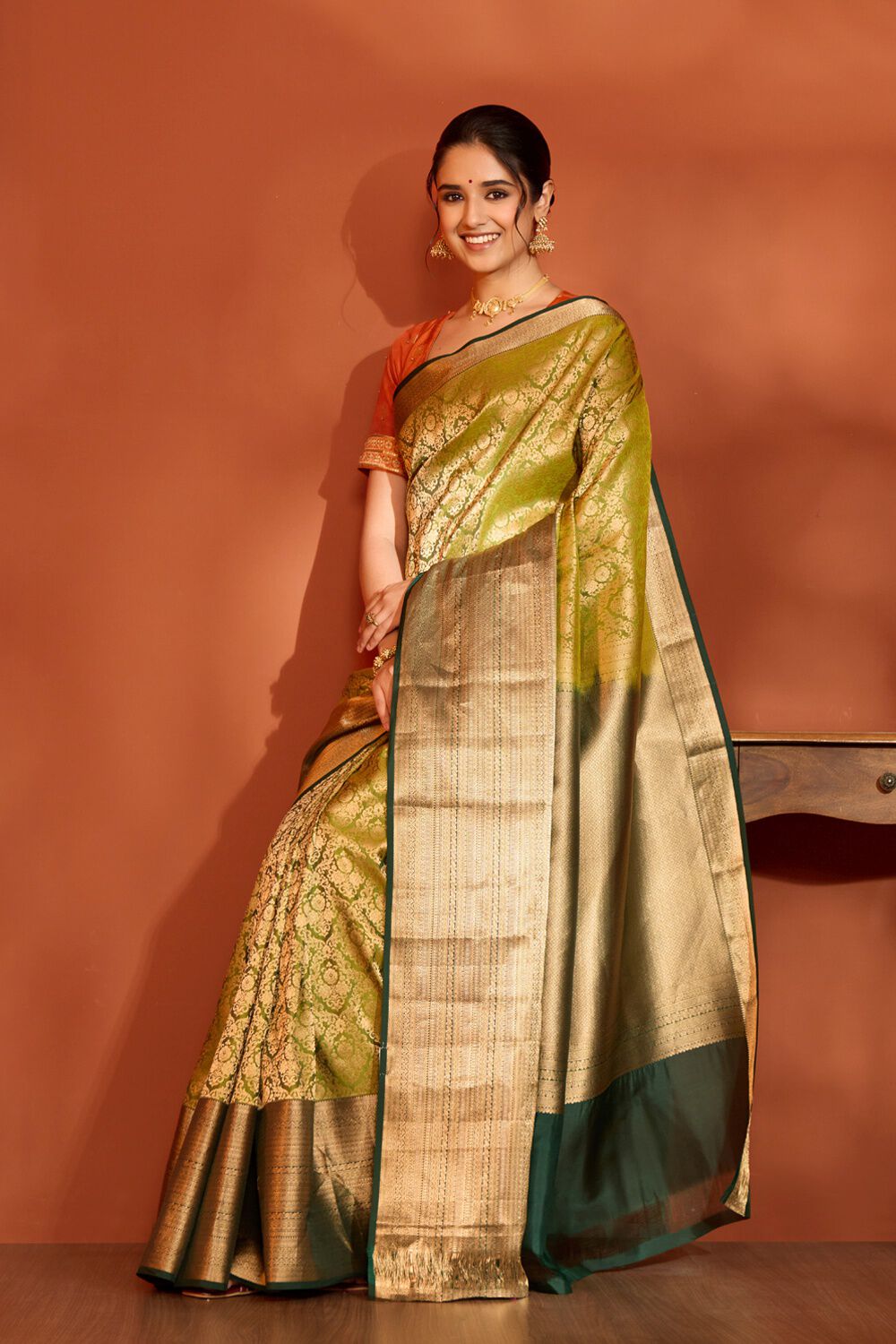 Light Green Woven Kanjeevaram Inspired Design Silk Viscose Saree image number null