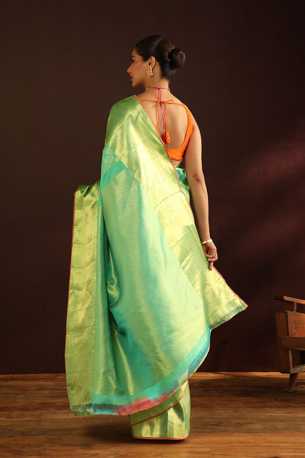 Green Kanjivaram Inspired Design Pure Silk Woven Saree image number null