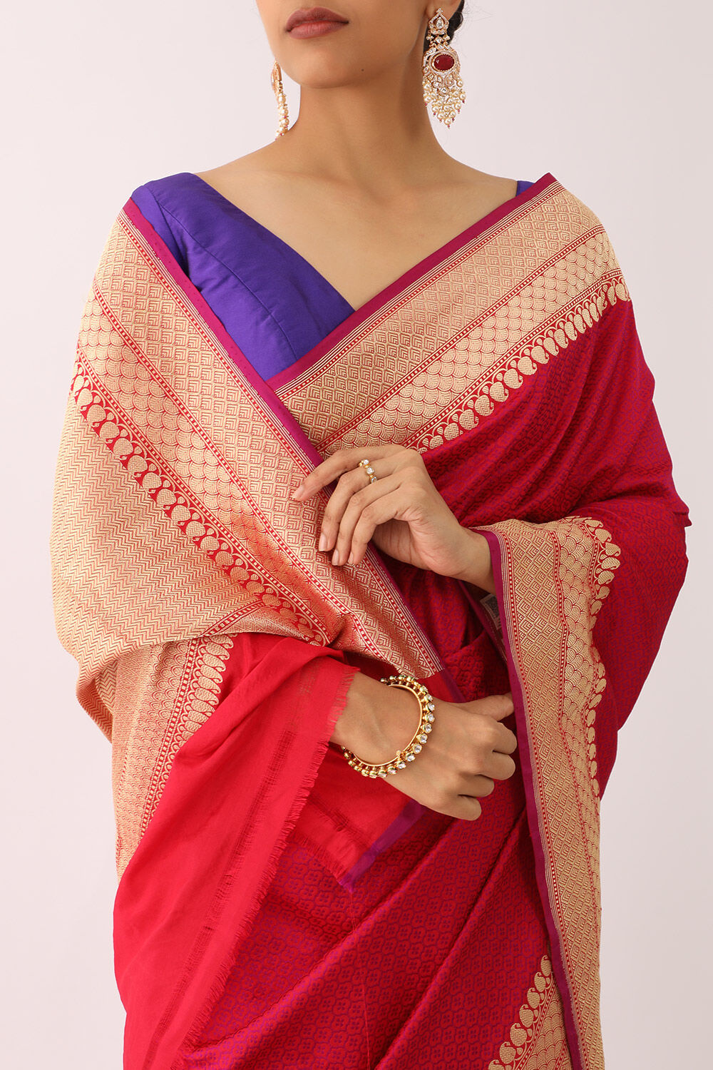 Red Pure Silk Banarasi Tanchoi Saree image number null