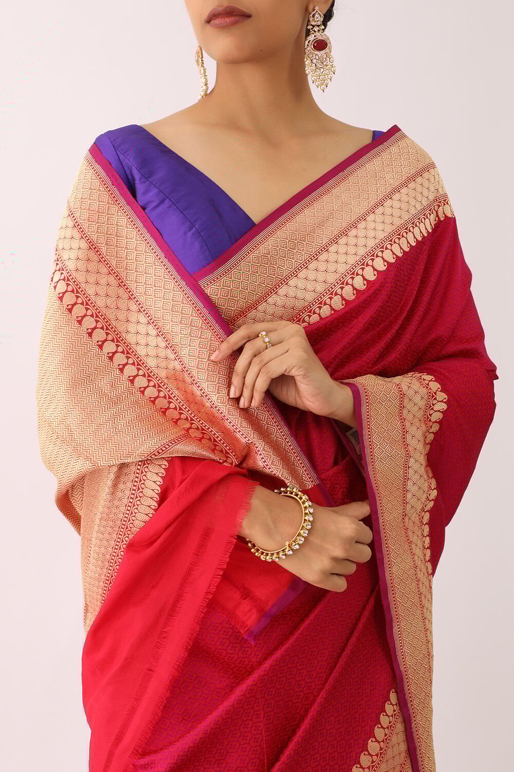 Red Pure Silk Banarasi Tanchoi Saree image number null