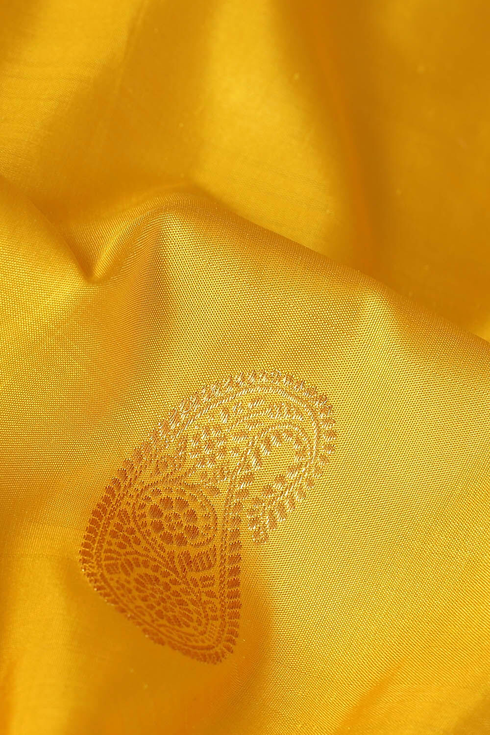 Yellow Pure Silk Kanjivaram Saree image number null