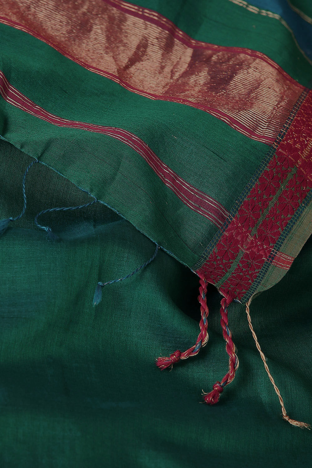 Green Pure Silk Cotton Maheswari Saree image number null