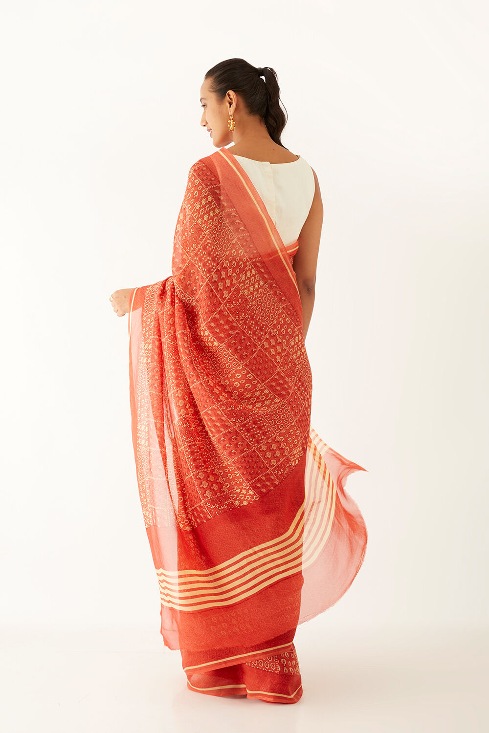 Pink Viscose Organza Printed Saree image number null
