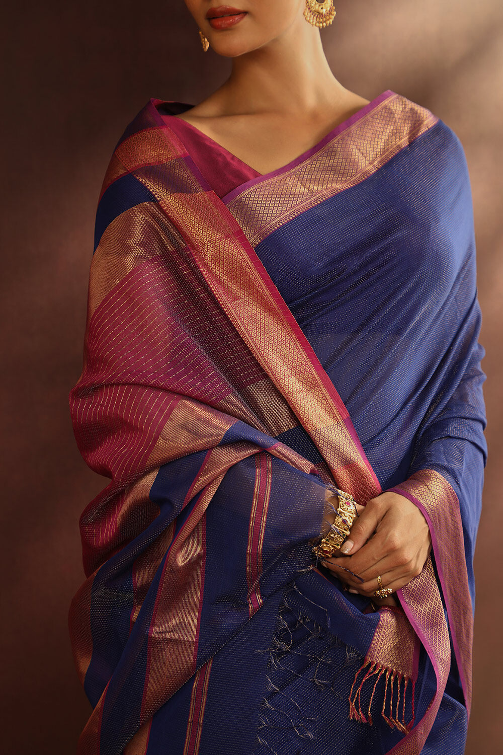 Blue Woven Pure Silk Cotton Maheswari Saree image number null