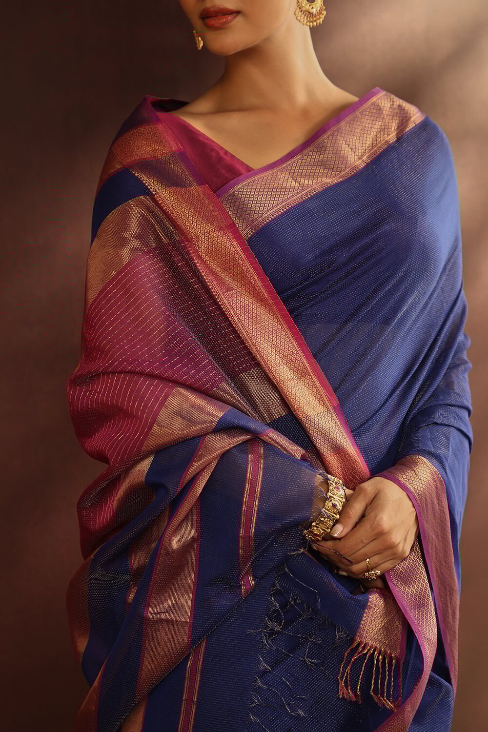 Blue Woven Pure Silk Cotton Maheswari Saree image number null