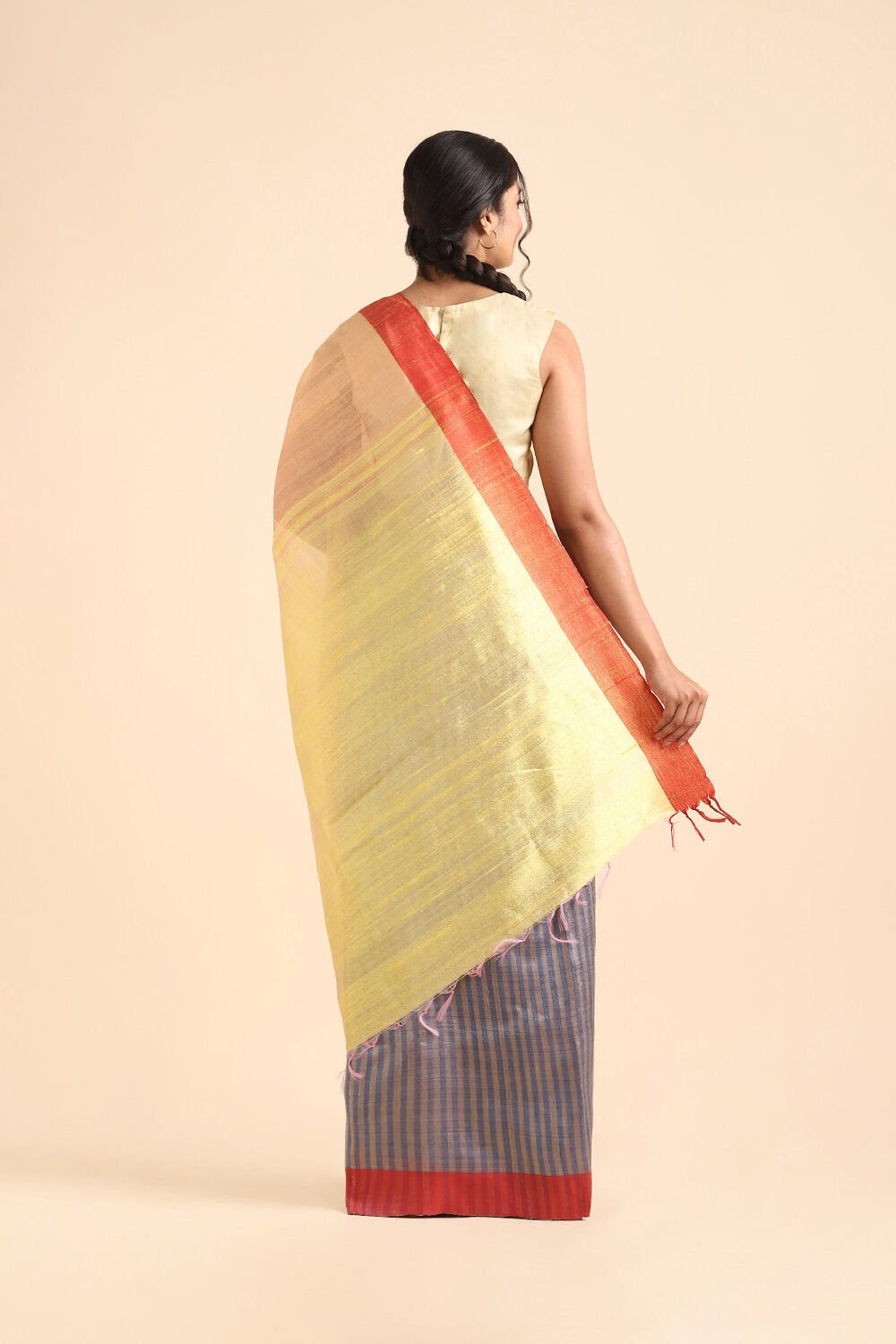 Grey Pure Tussar Silk Bhagalpuri Saree image number null