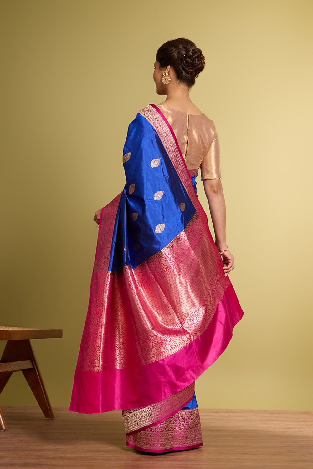 Blue Pure Silk Kadwa Banarasi Saree image number null