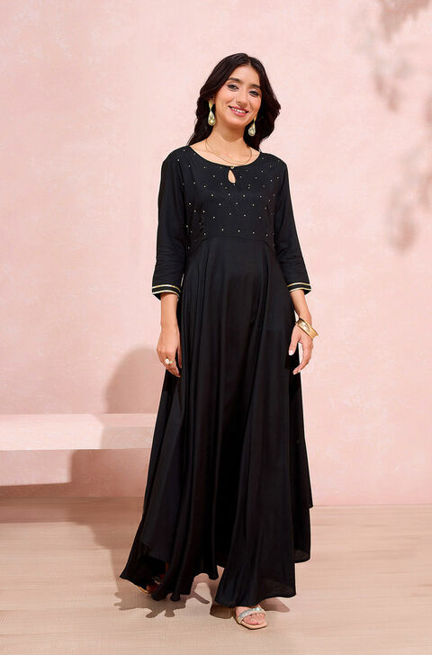 Black Viscose Embroidered Kurta