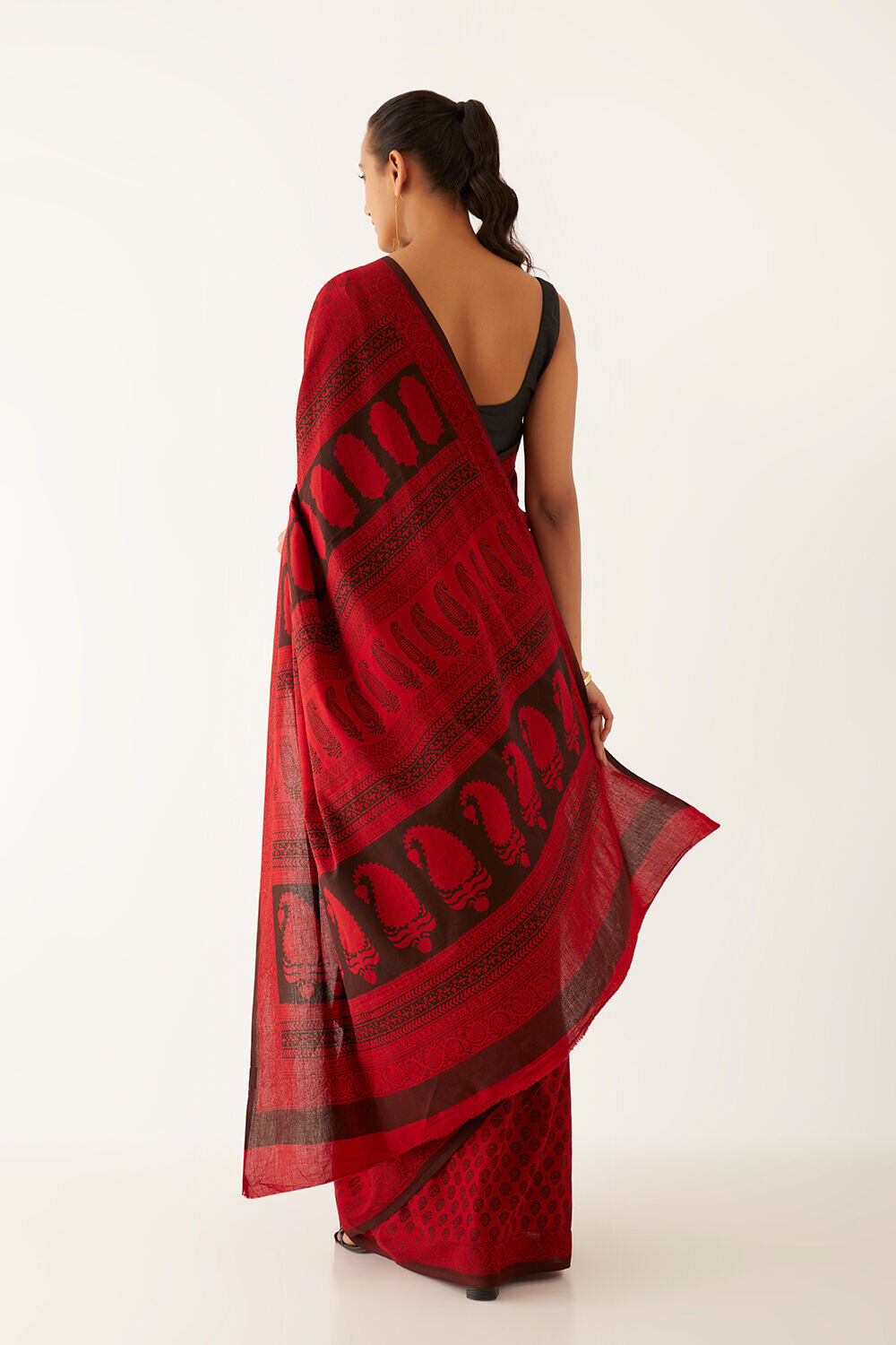 Red Pure Cotton Bagh Printed Saree image number null