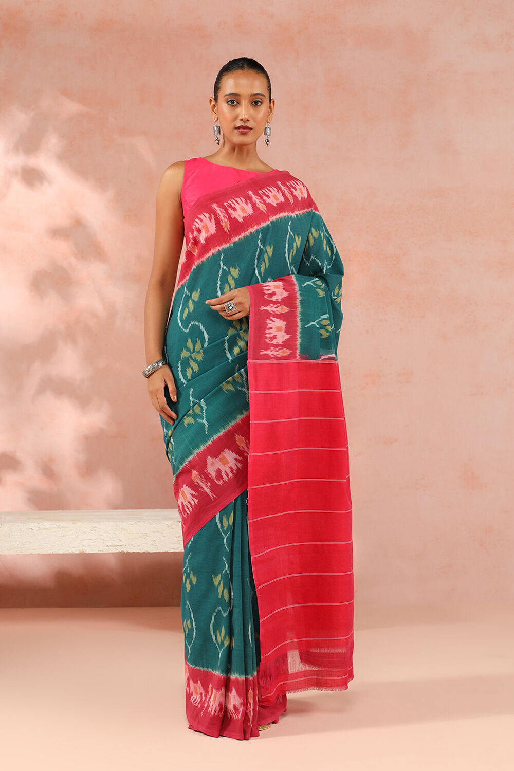 Green Pochampalli Pure Cotton Ikat Saree image number null