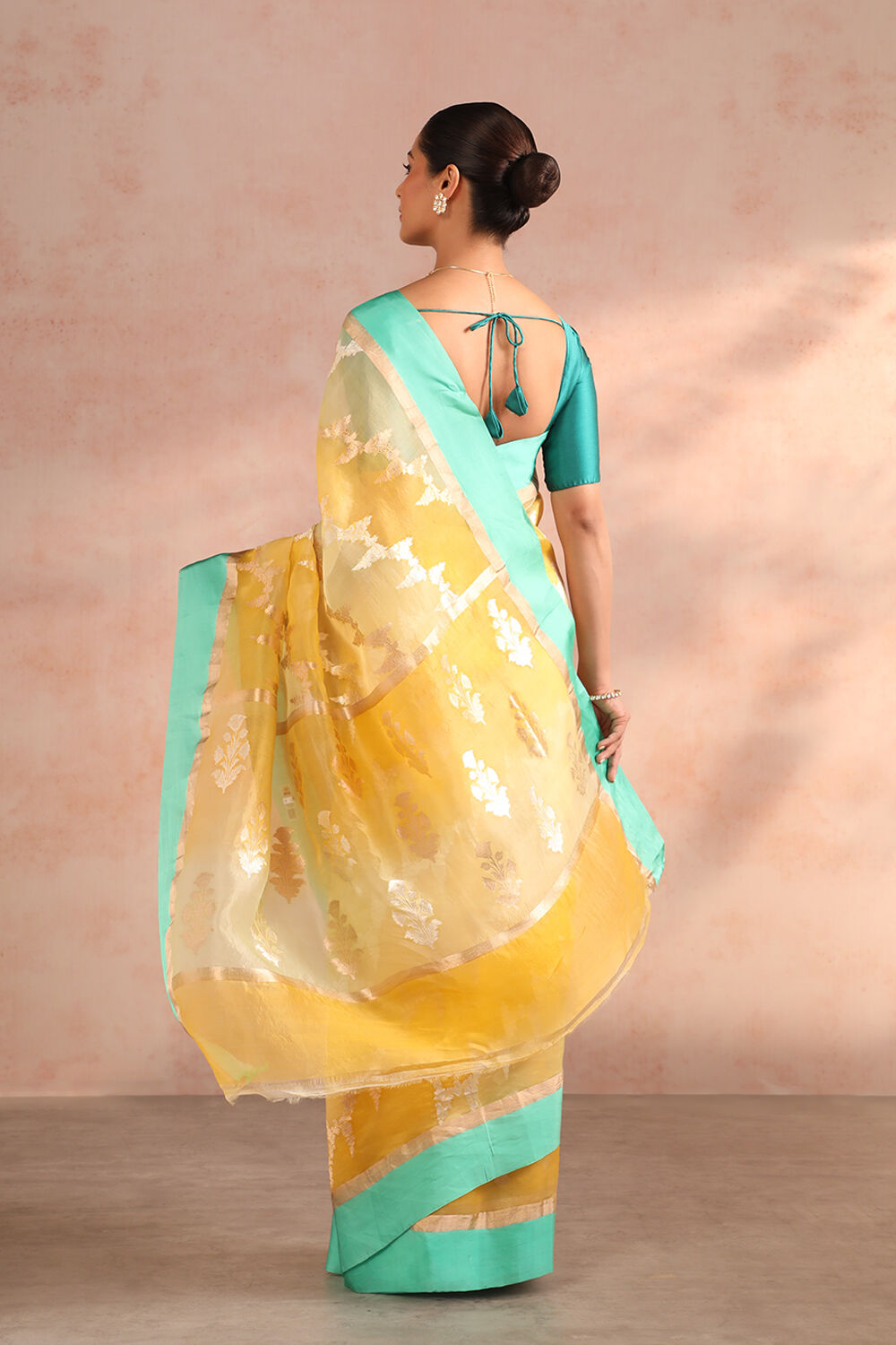 Yellow Pure Silk Organza Kadwa Banarasi Saree image number null