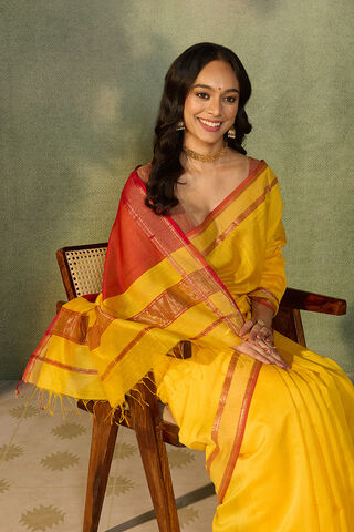 Yellow Woven Pure Silk Cotton Maheshwari Saree image number